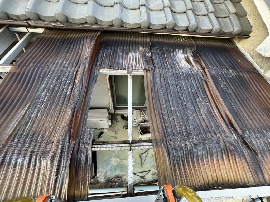 大阪府門真市千石西町 波板張替工事