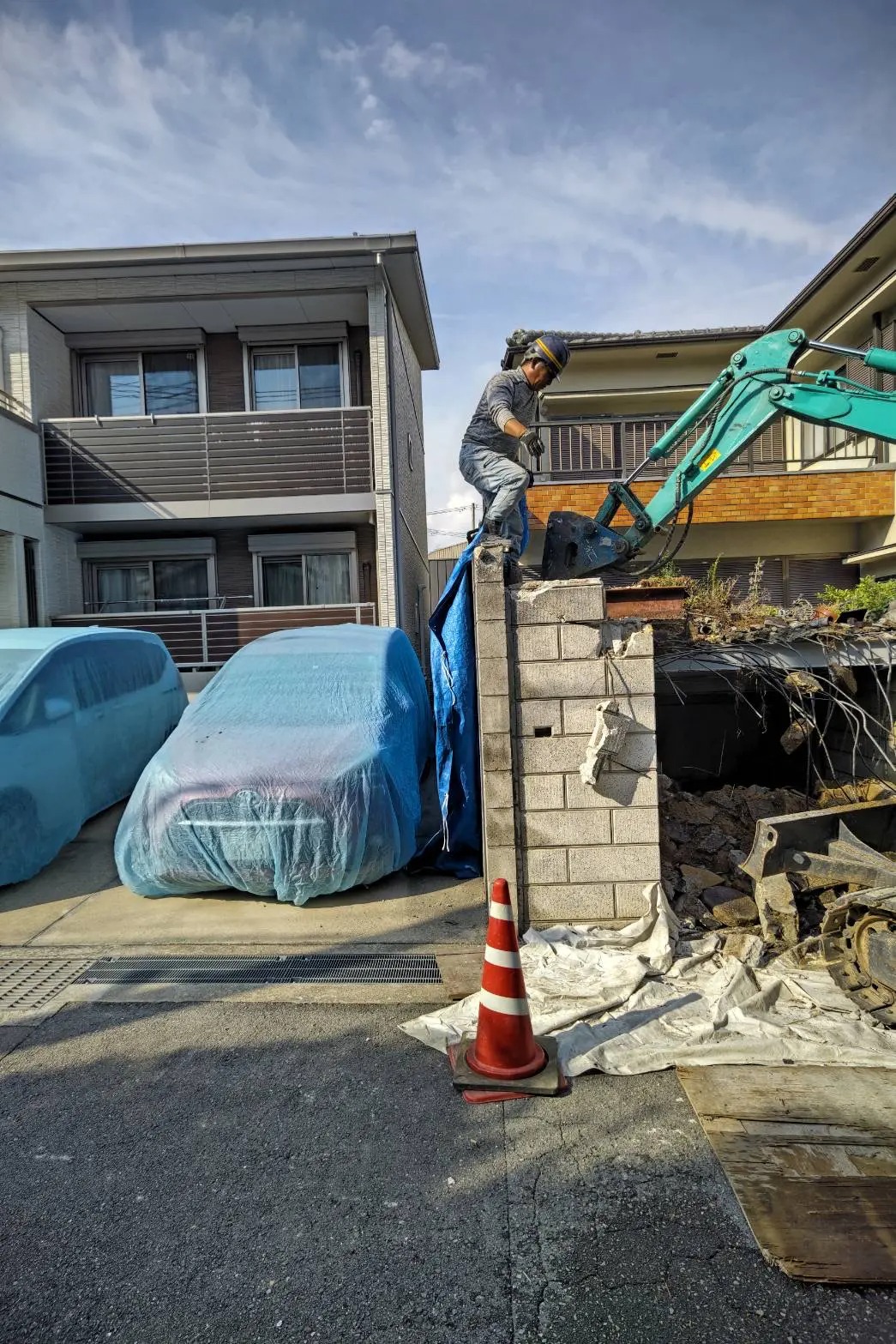 大阪府吹田市朝日が丘町 ガレージ改修 外構工事