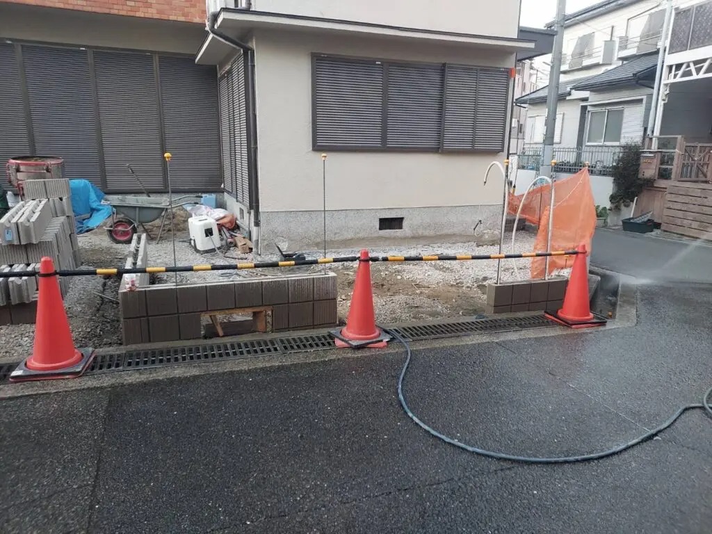 大阪府吹田市朝日が丘町 ガレージ改修 外構工事