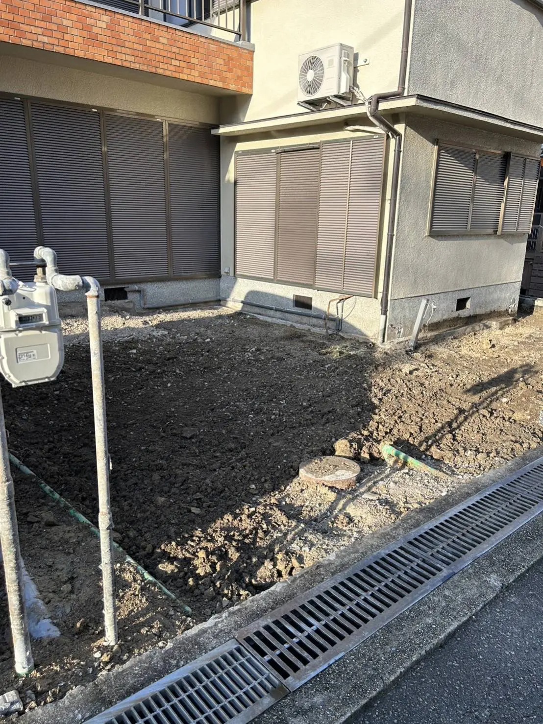 大阪府吹田市朝日が丘町 ガレージ改修 外構工事